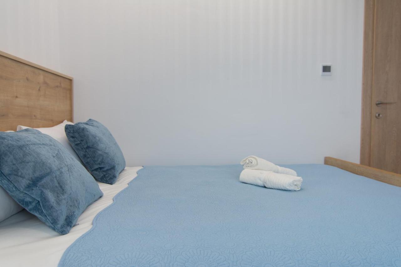 Casa Di Prios Brand New Renovated Villa In ゴウヴァイ エクステリア 写真